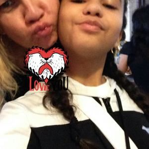 Meet your Posher, Maria del pino